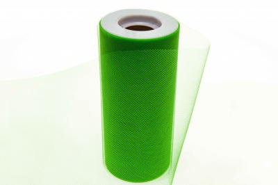 Фатин в шпульках 16-146, 10 гр/м2, шир. 15 см (в нам. 25+/-1 м), цвет зелёный - купить в Прокопьевске. Цена: 100.69 руб.