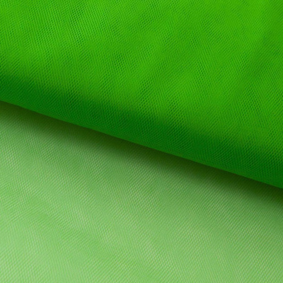 Фатин матовый 16-146, 12 гр/м2, шир.300см, цвет зелёный - купить в Прокопьевске. Цена 112.70 руб.